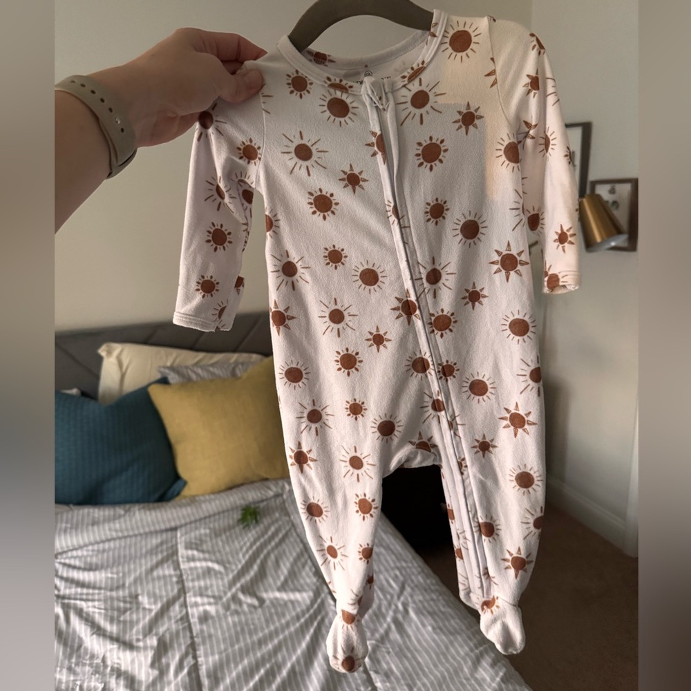 Caden Lane Brown Sun Patterned Kids Footie
